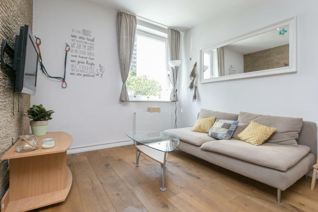 Appartamento Apartament Frida Danzica Esterno foto